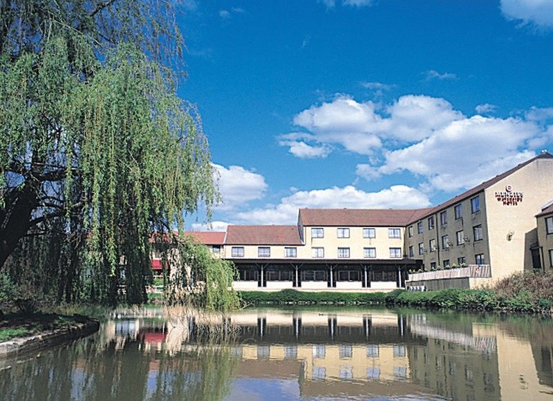 Travelodge Bath Waterside Extérieur photo