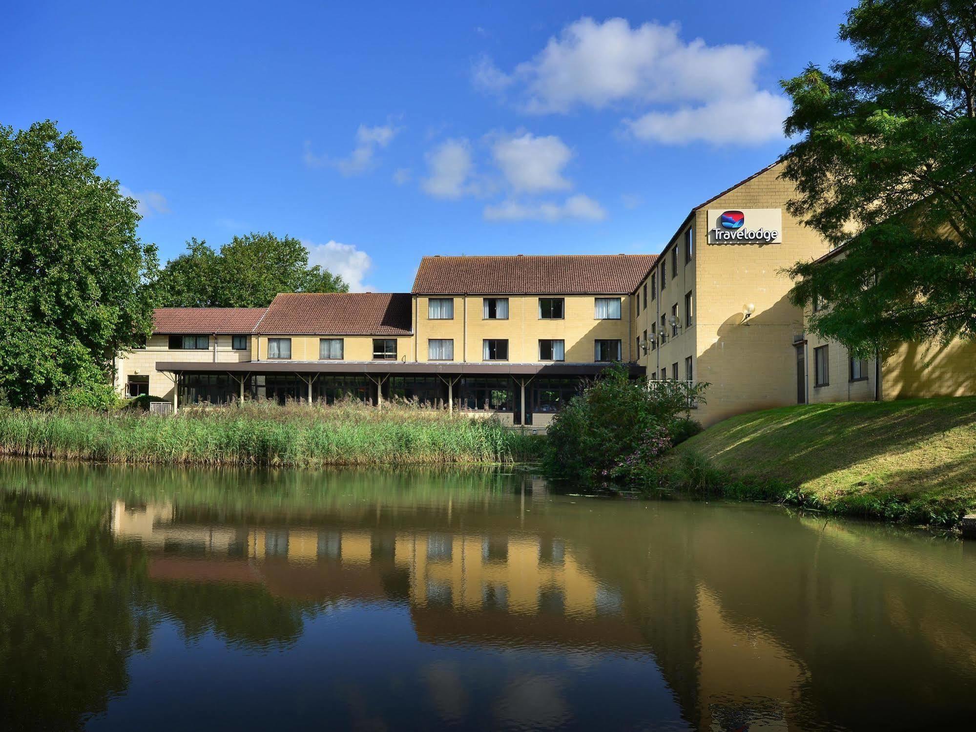 Travelodge Bath Waterside Extérieur photo